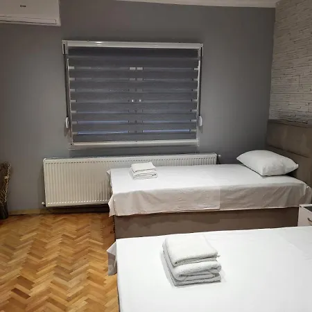 Cavic Lägenhet Vrsac